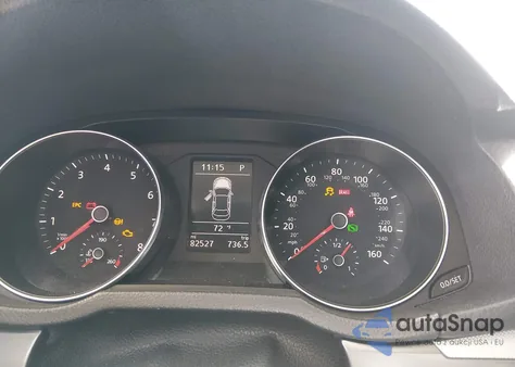 2017 Volkswagen Passat 1.8T R-Line z USA, uszkodzony, nr VIN 1VWDT7A36HC075920